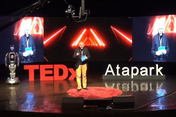 İyi Niyet, biraz da gayret, yeter ki sabret gerisi kısmet | Halil Erdoğmuş | TEDxAtapark